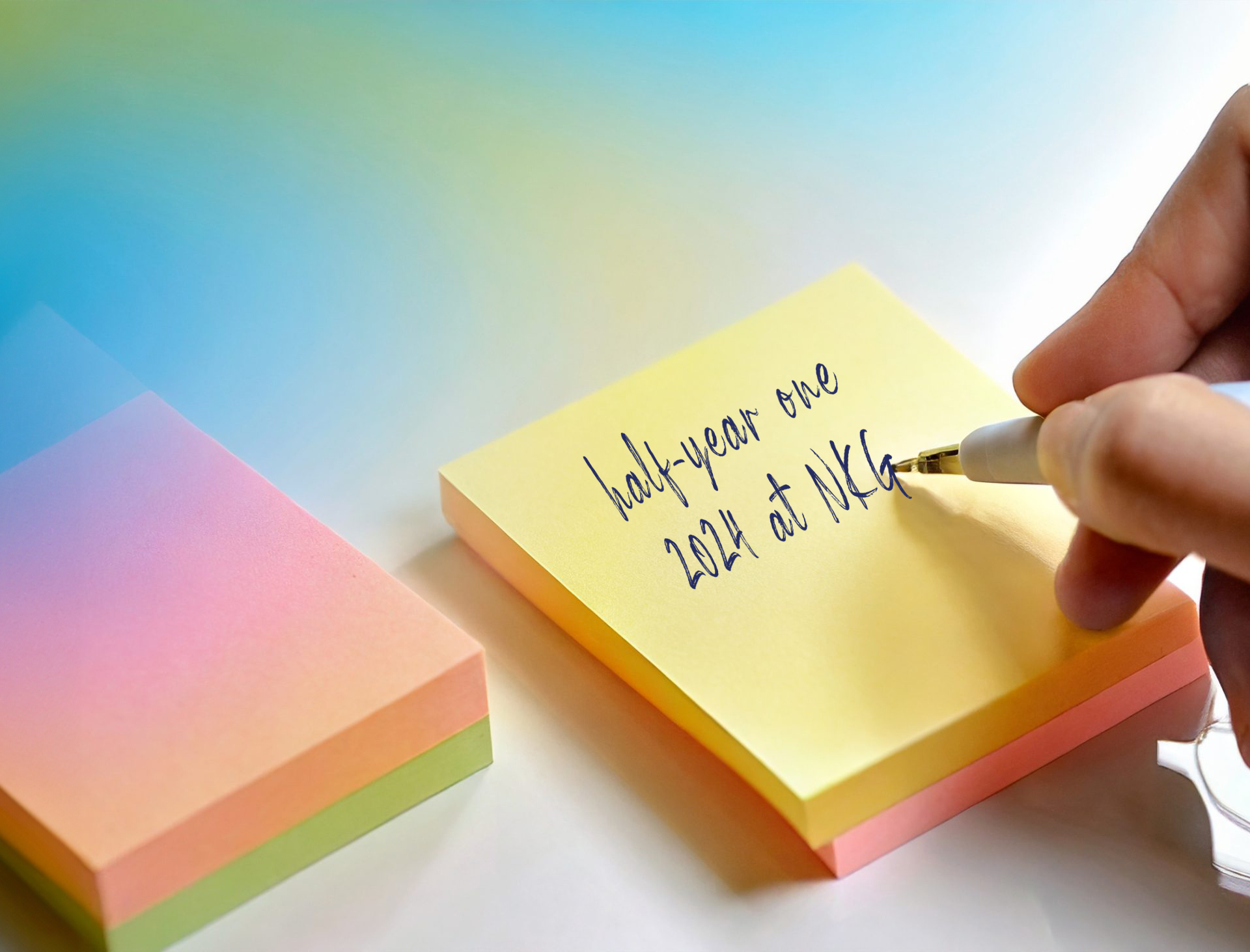 Firefly-hand-writing-a-note-on-a-block-of-sticky-notes-background-gradient-from-66c8cd-to-69ac45–scaled Firefly-hand-writing-a-note-on-a-block-of-sticky-notes-background-gradient-from-66c8cd-to-69ac45--scaled